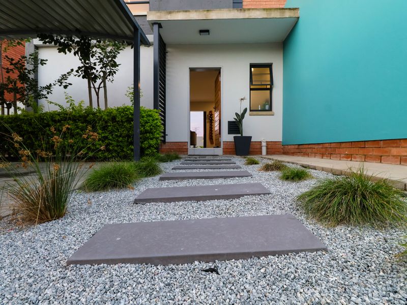 Bidding to start from R1950000!! Live Luxury Auction! Modern Upscale Family Home in Lifestyle Estate - Photo 3