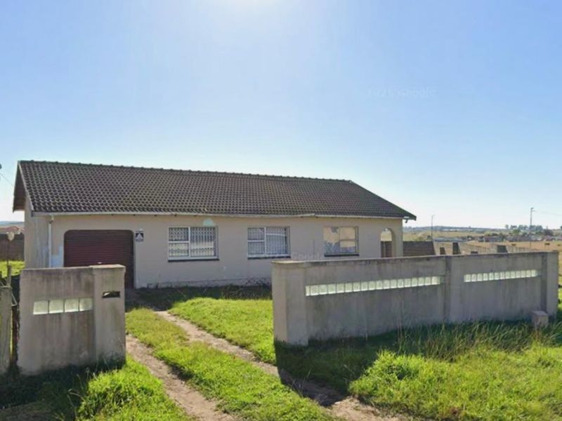 Well-Priced Property Near Government Offices – Spacious & Full of Potential - Photo 8