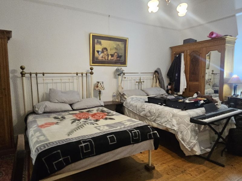 Room share in all girls digs - Photo 5