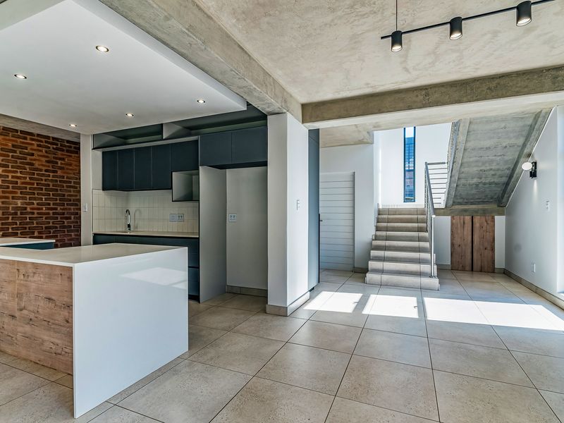Where executive elegance meets effortless living in the heart of Lynnwood Glen - Photo 6