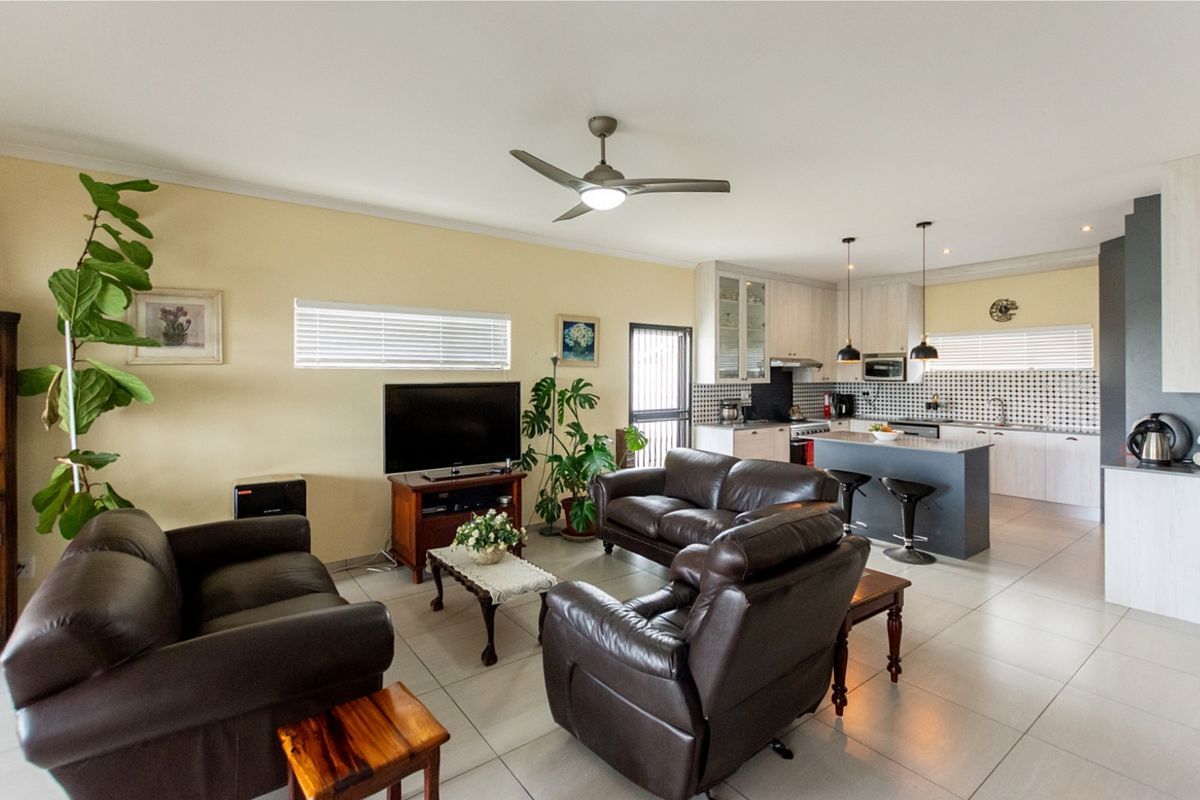 House For Sale In Velddrif - Photo 4
