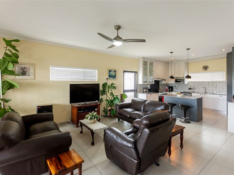 House For Sale In Velddrif - Photo 4