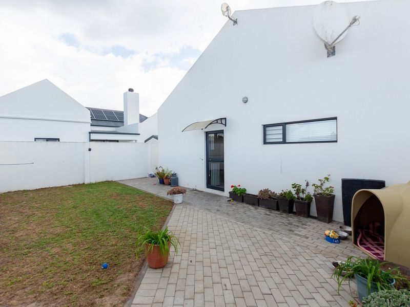 House For Sale In Velddrif - Photo 6