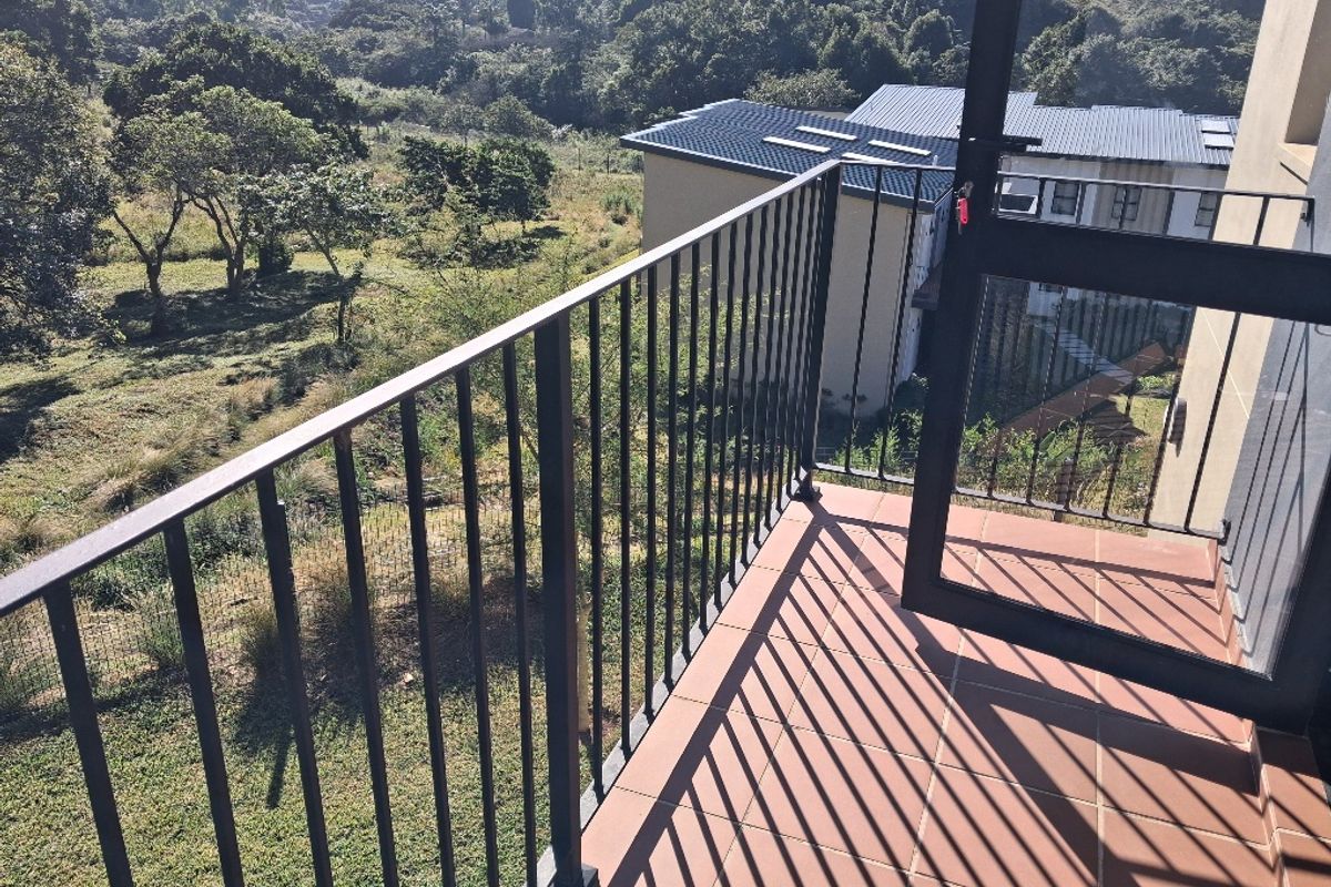 Secure family gated estate - Photo 3