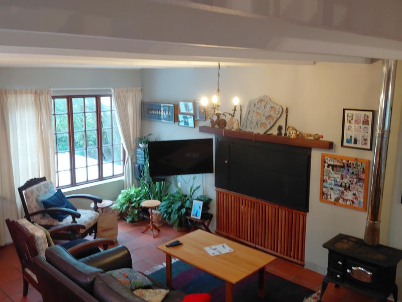 Elegant Family Home in Sought - After Stilbaai Wes - Photo 7