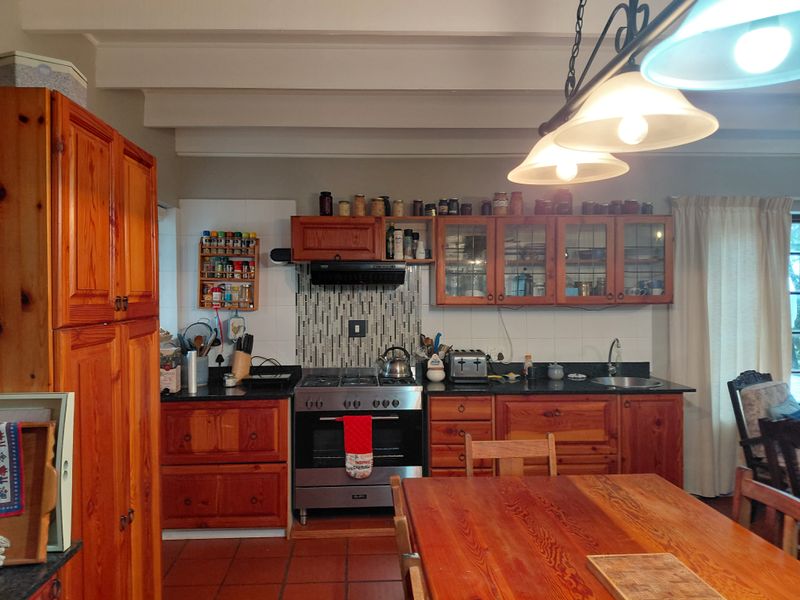 Elegant Family Home in Sought - After Stilbaai Wes - Photo 3