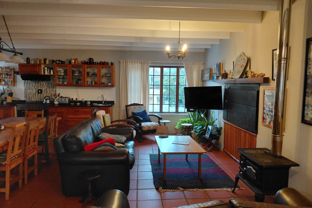 Elegant Family Home in Sought - After Stilbaai Wes - Photo 4