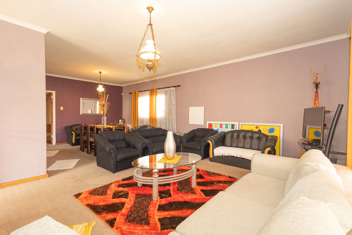 Dual living double delight!! - Photo 3