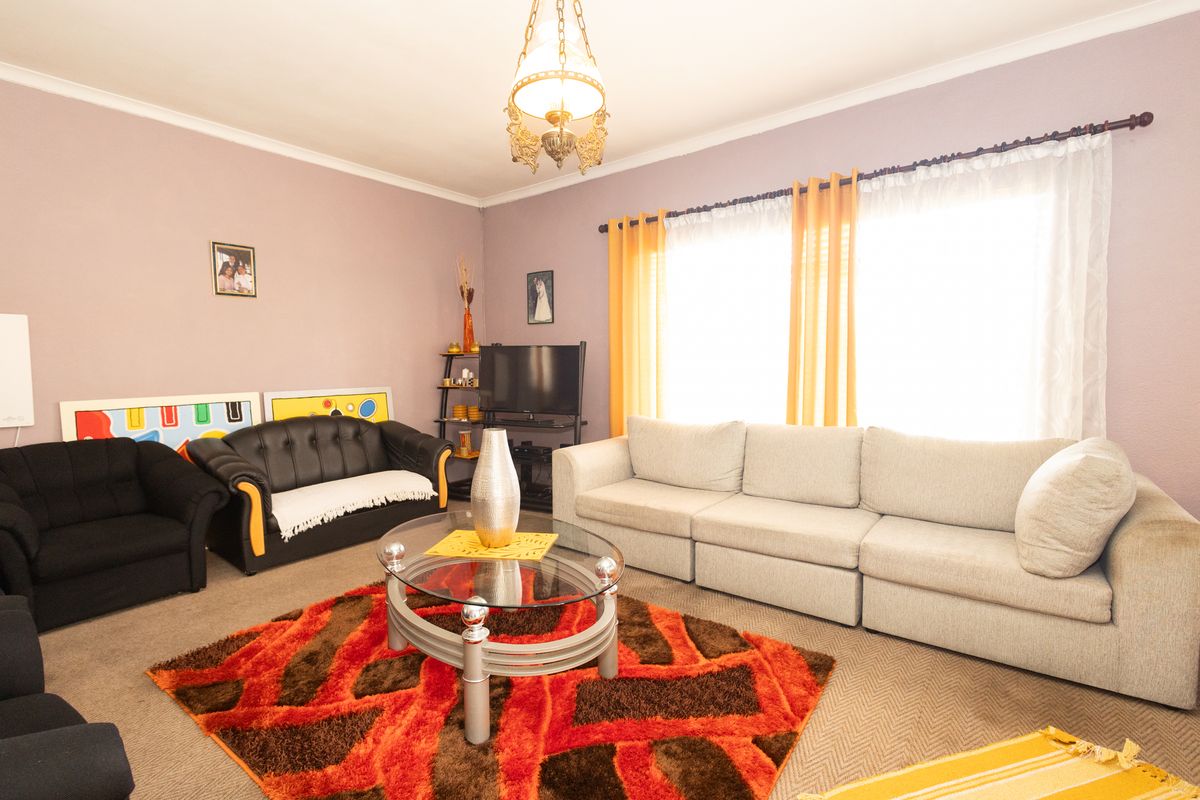 Dual living double delight!! - Photo 2