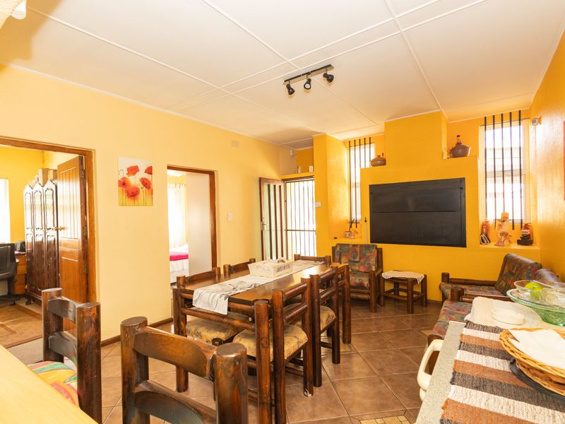 Dual living double delight!! - Photo 8
