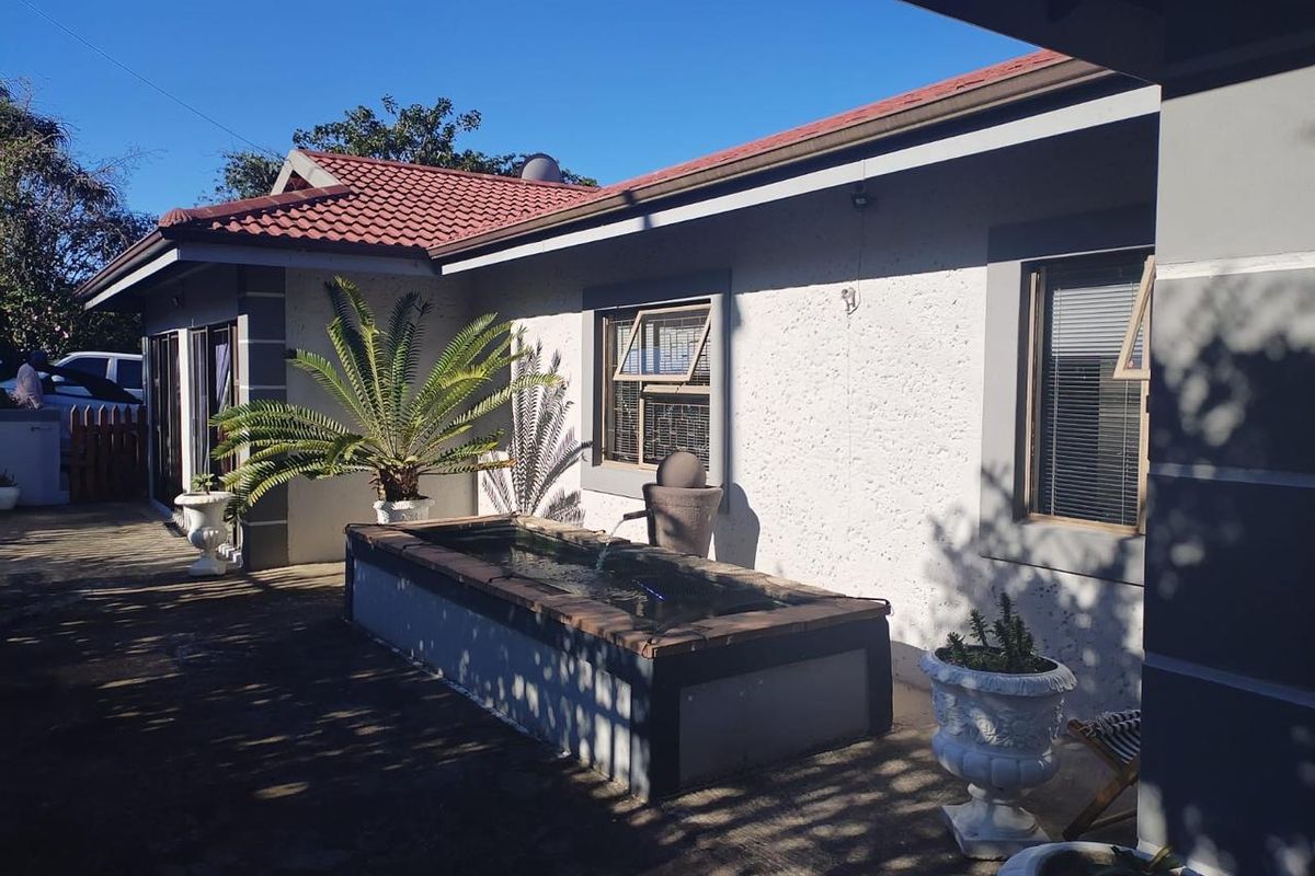 Discover Your Dream Home in the Heart of Grayleigh, Westville - Photo 2
