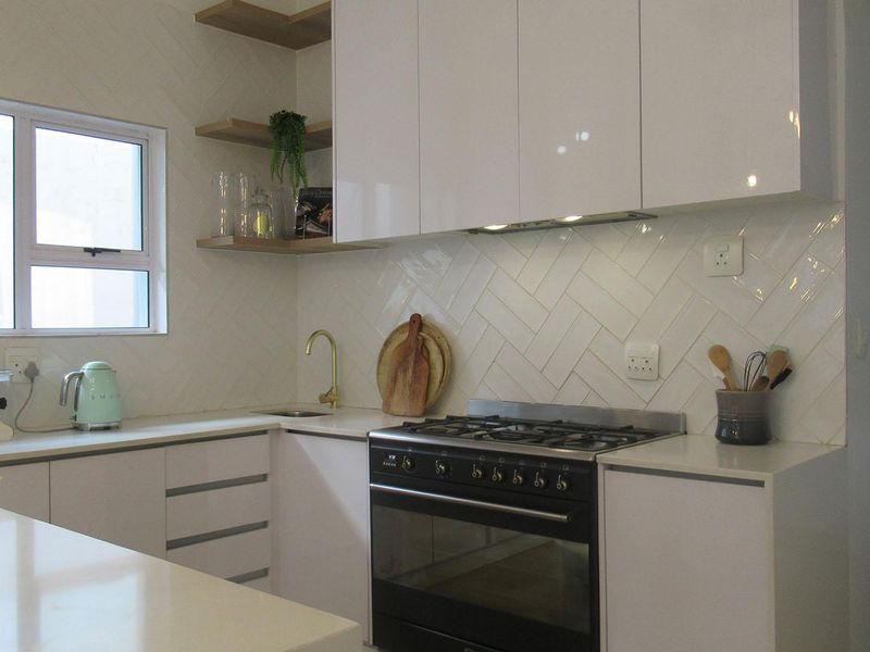 Luxurious 4-Bedroom Family Home for Sale | Secure Estate Living in Ferndale, Randburg - Photo 10