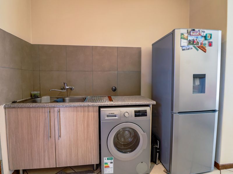 Stunning 2 bedroom ground floor apartment in Monavoni! - Photo 7