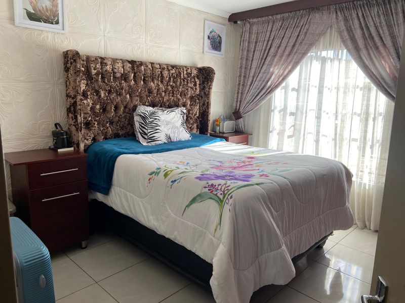 Low maintance home to Rent - Photo 6