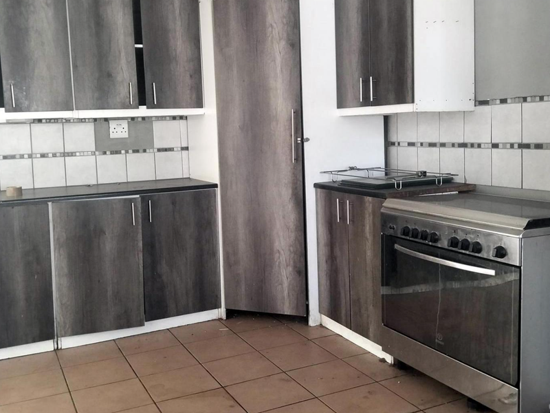 Exclusive Pre-Hammer opportunity – purchase this property before Sheriff’s Auction. - Photo 4