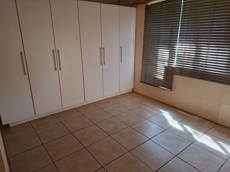 2 BEDROOM HOUSE TO LET - Photo 10