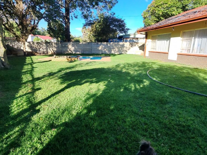 4 Bedroom House for Sale in Ext 23 - Photo 2
