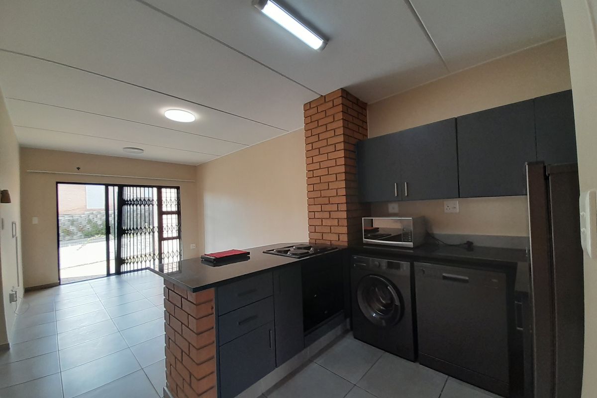 Waterfall Ridge Apartments – Ground Floor 2 Bedroom, 2 Bathroom Unit - Photo 4