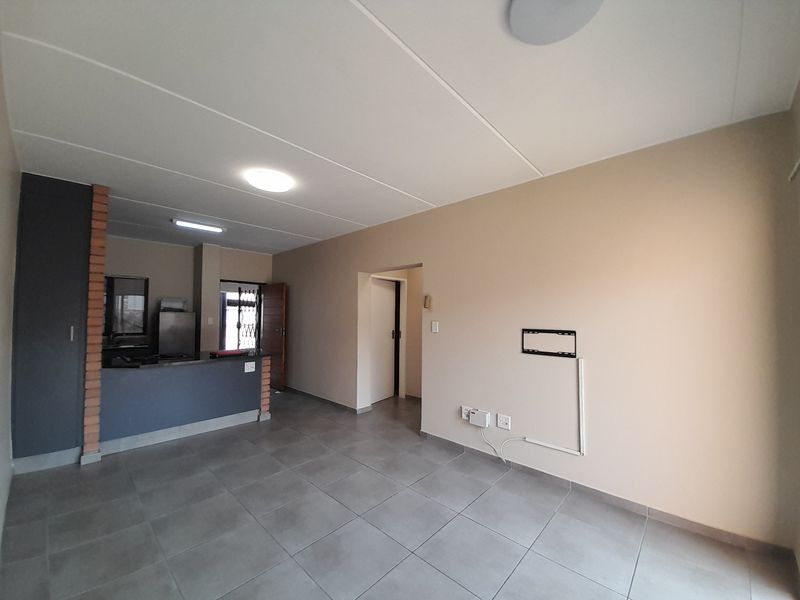 Waterfall Ridge Apartments – Ground Floor 2 Bedroom, 2 Bathroom Unit - Photo 8