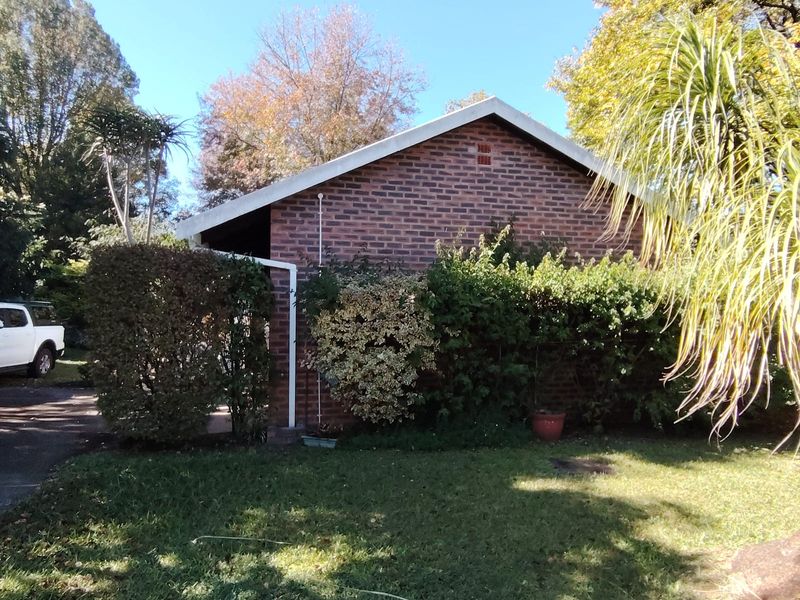 3 Bedroom Simplex to Let in Howick North - Photo 3