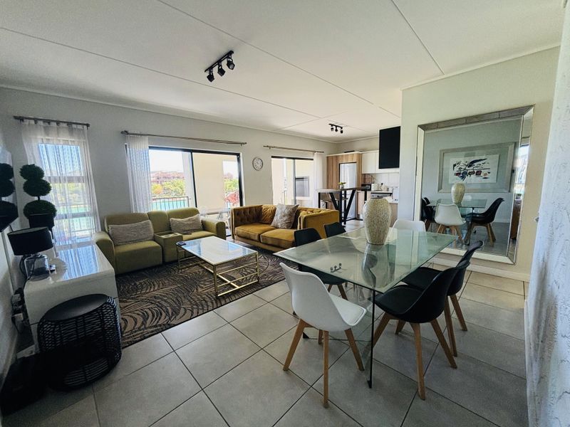 Furnished Turnkey 3 Bedroom Lagoon Apartment | Munyaka - Photo 3