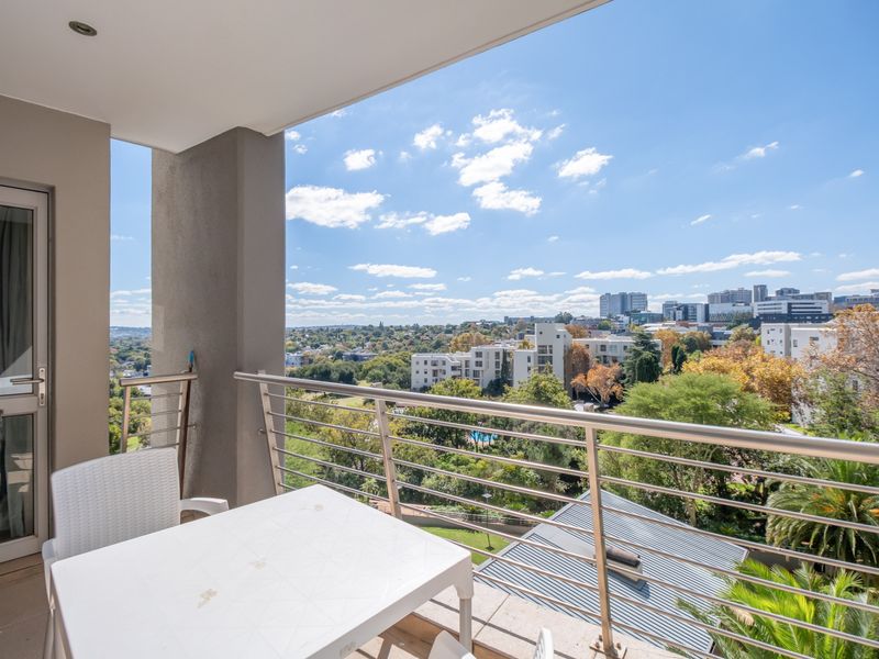 Elegant 2-Bedroom Apartment to Rent | Sandhurst Towers | Exclusive Sandton Living - Photo 5