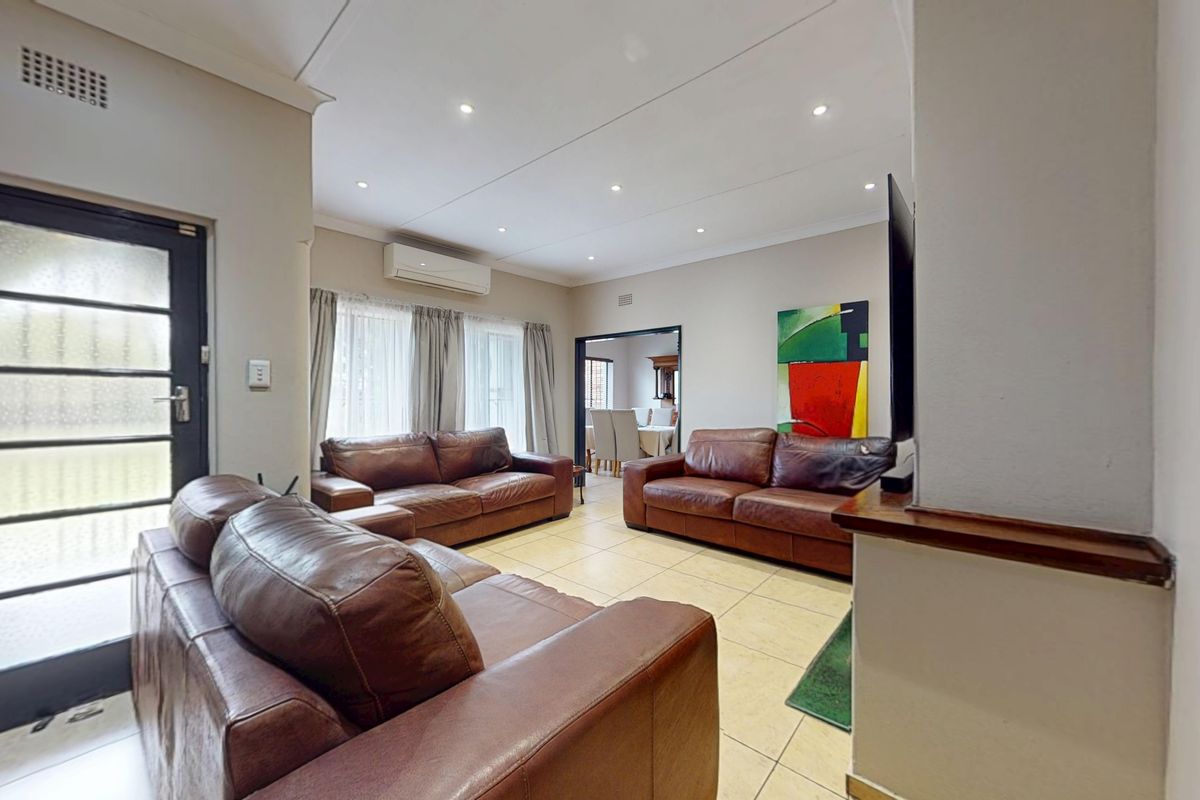 Exclusive Double Erf Masterpiece in Morganridge – A Rare Investment & Lifestyle Opportunity - Photo 5
