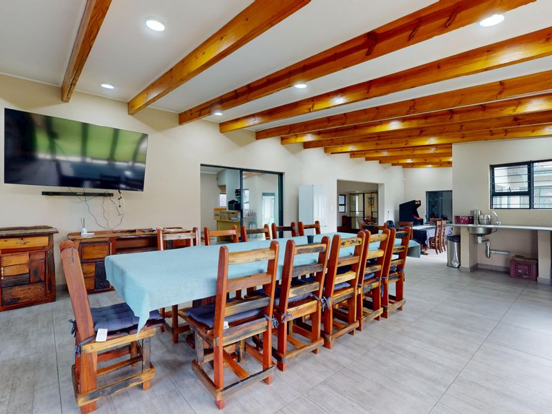 Exclusive Double Erf Masterpiece in Morganridge – A Rare Investment & Lifestyle Opportunity - Photo 10