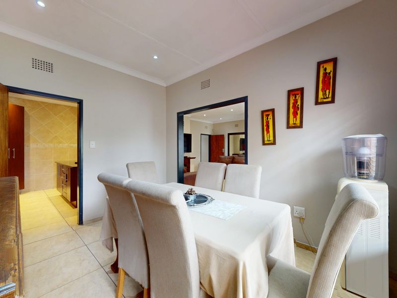Exclusive Double Erf Masterpiece in Morganridge – A Rare Investment & Lifestyle Opportunity - Photo 3