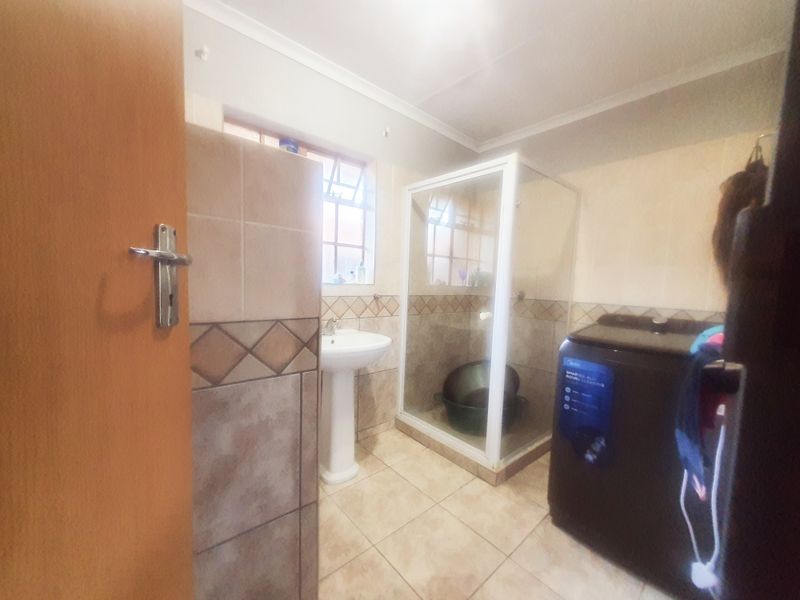Two bedroom apartment - Photo 9