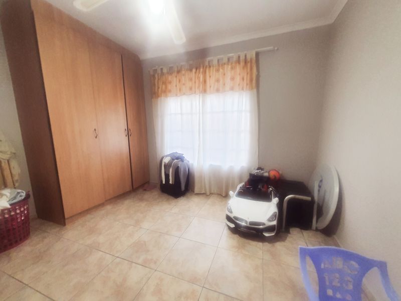 Two bedroom apartment - Photo 6