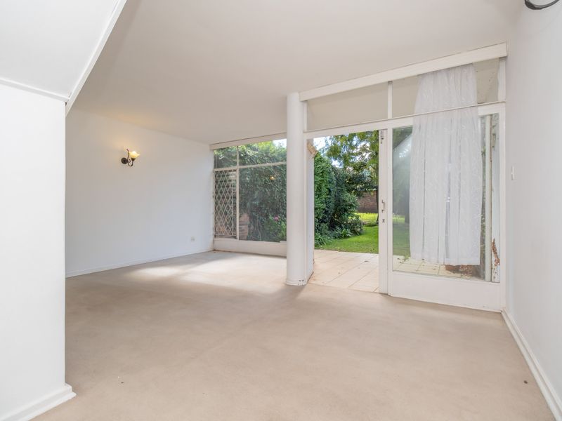 Spacious 1.5-Bedroom Duplex Garden Apartment for Rent | Prime Sandton Location - Photo 6