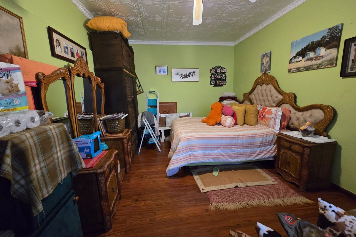 Spacious Family home with flatlet in a peaceful area - Photo 4