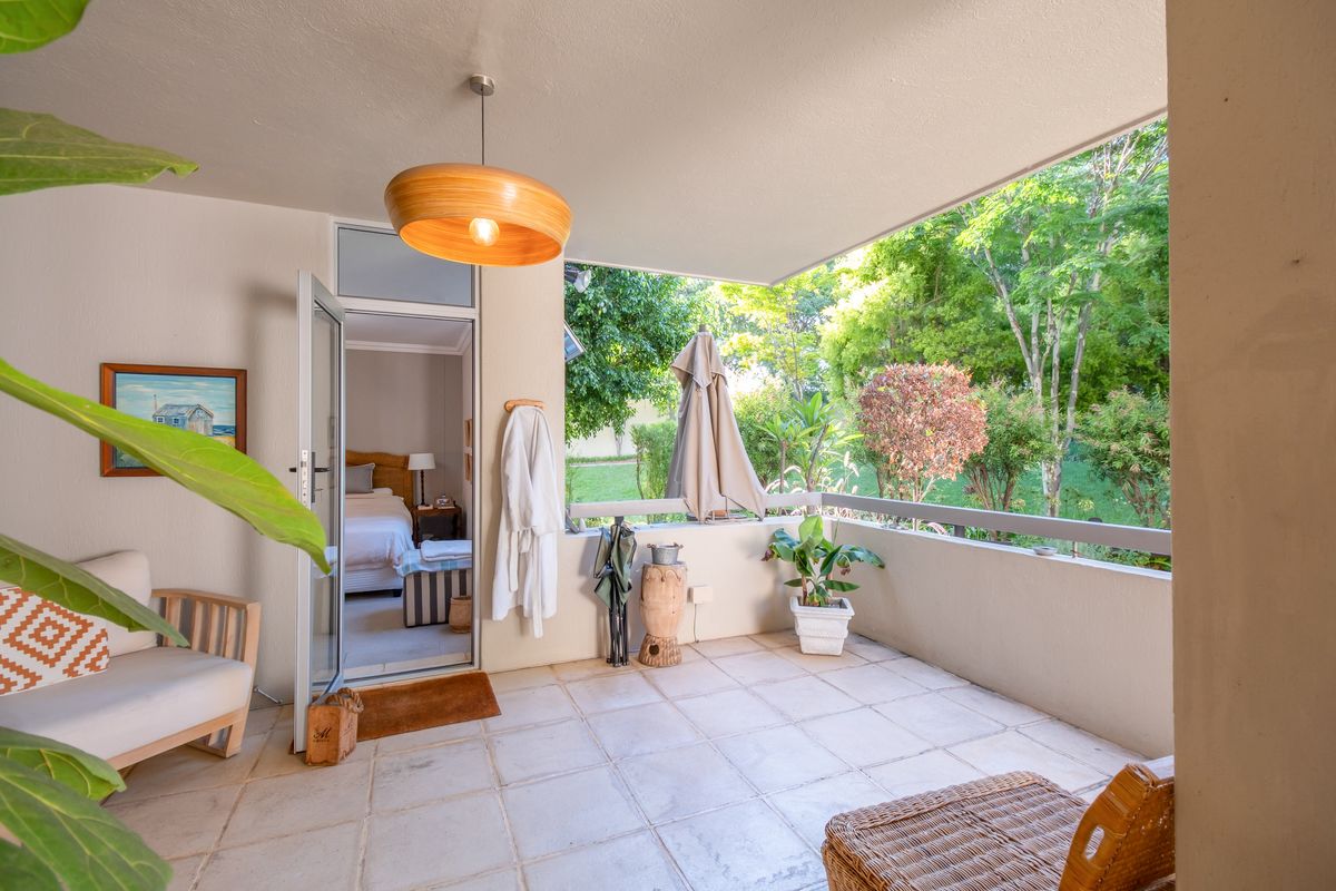 Spacious 3 Bedroom Ground Floor Apartment with Private Garden – Prime Sandton Living - Photo 4