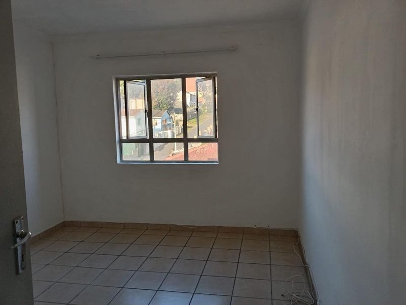Pet Friendly 1.5 Bedroom flat to rent - Photo 9