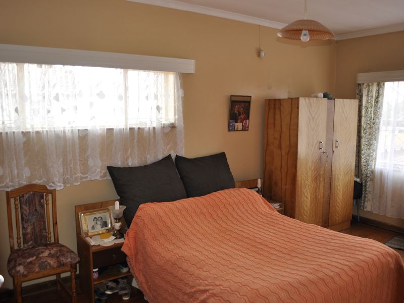 3 Bedroomed home on Mountview Drive, right in the heart of Malabar - Photo 9