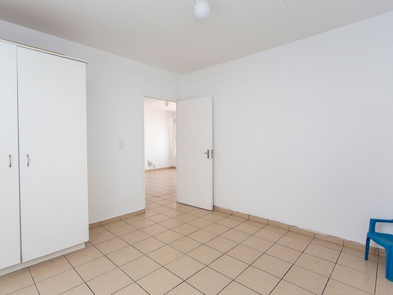 Apartment - Parklands East - Photo 5