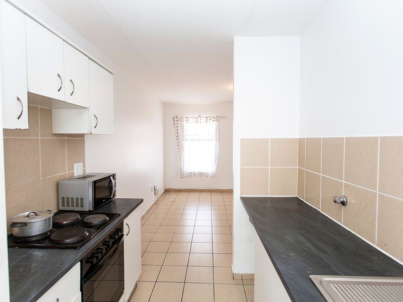 Apartment - Parklands East - Photo 7