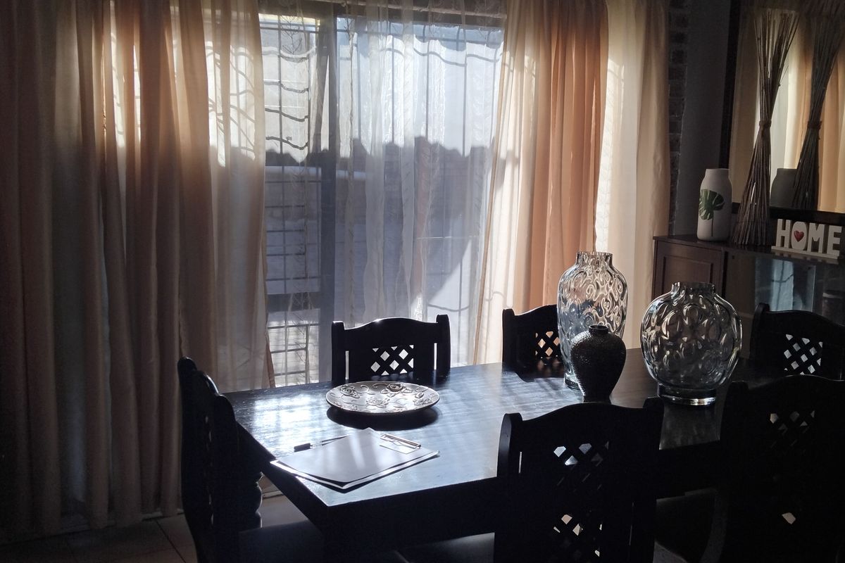 3 BEDROOM FAMILY HOME FOR SALE IN A GOD AREA - Photo 5