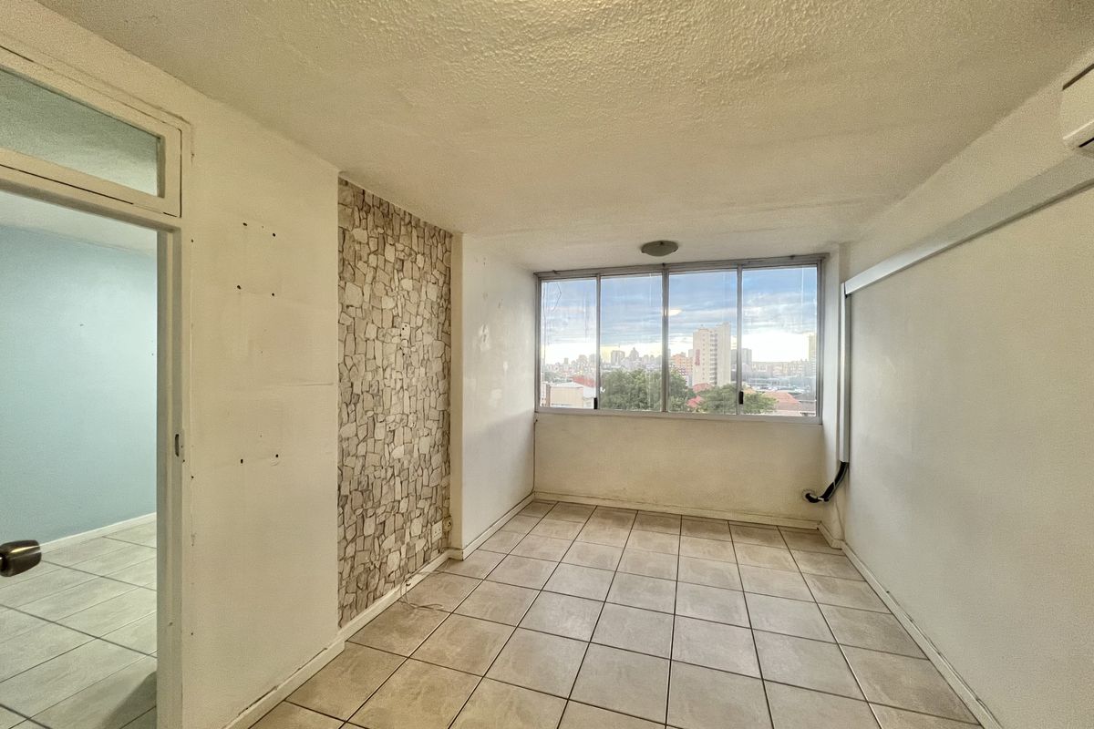 Bulwer One bedroom flat to let - Photo 2