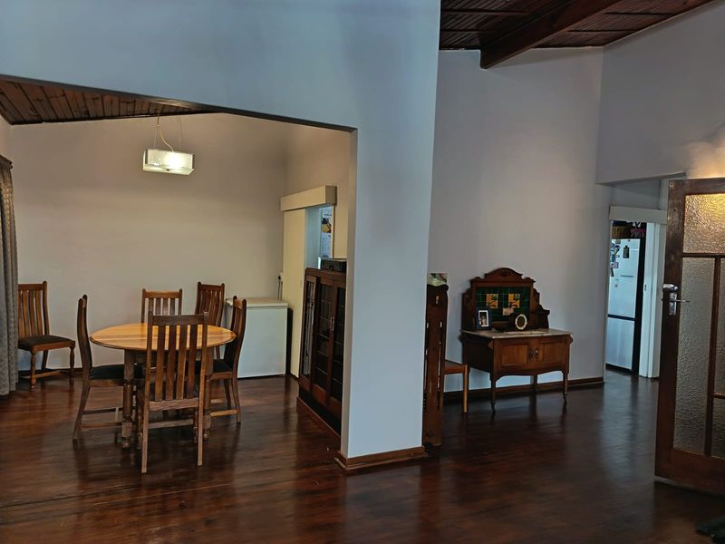 Move-in ready! - Photo 9