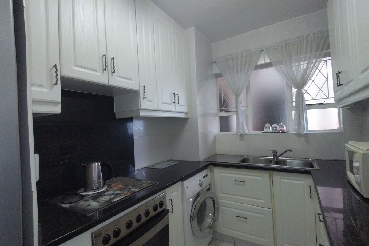One bedroom Apartment North Beach - Photo 2