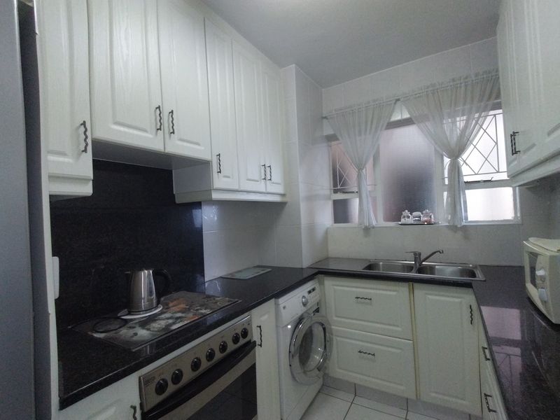 One bedroom Apartment North Beach - Photo 2