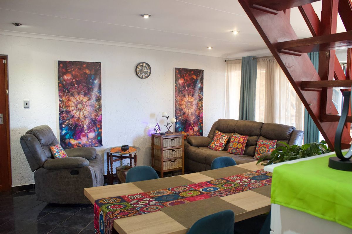 Beautiful 3 bedroom townhouse in Glen Marais - Photo 4
