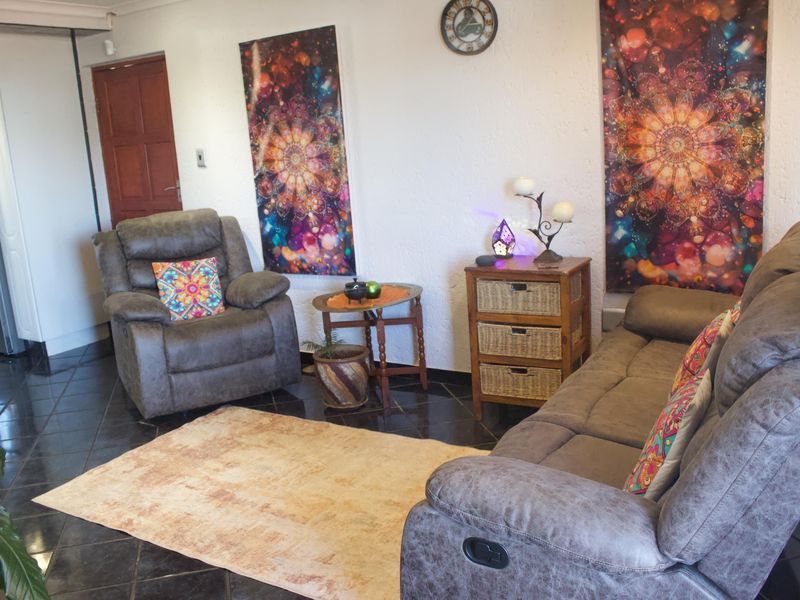Beautiful 3 bedroom townhouse in Glen Marais - Photo 6