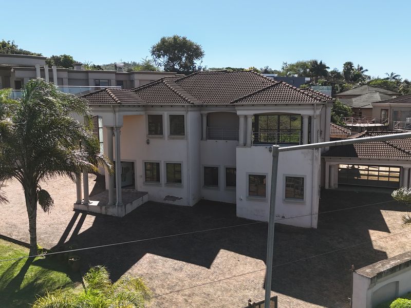 Exclusive Mansion for sale , in Louis Trichardt . - Photo 7