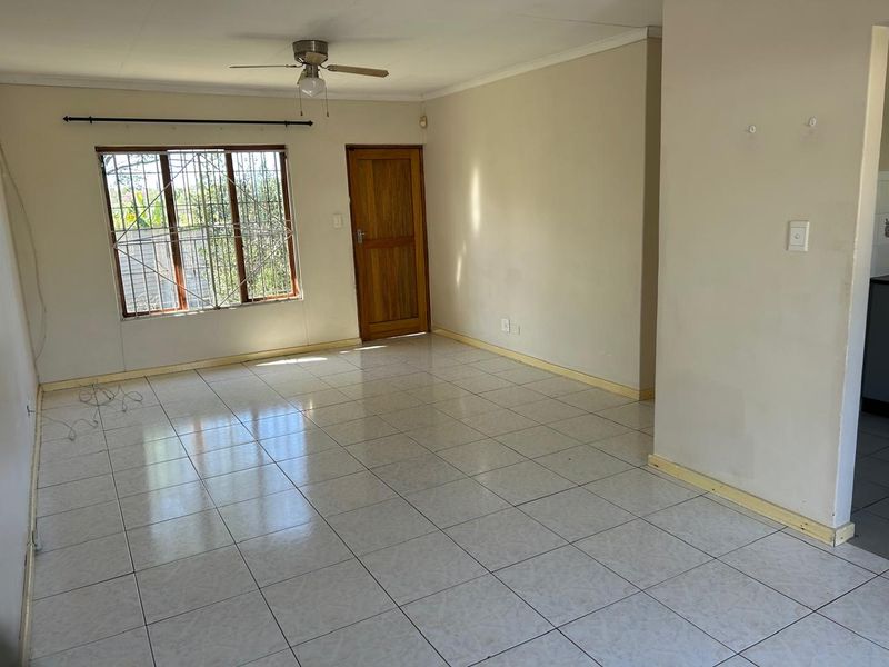 Scottsville Ext. Simplex to Let - Photo 3
