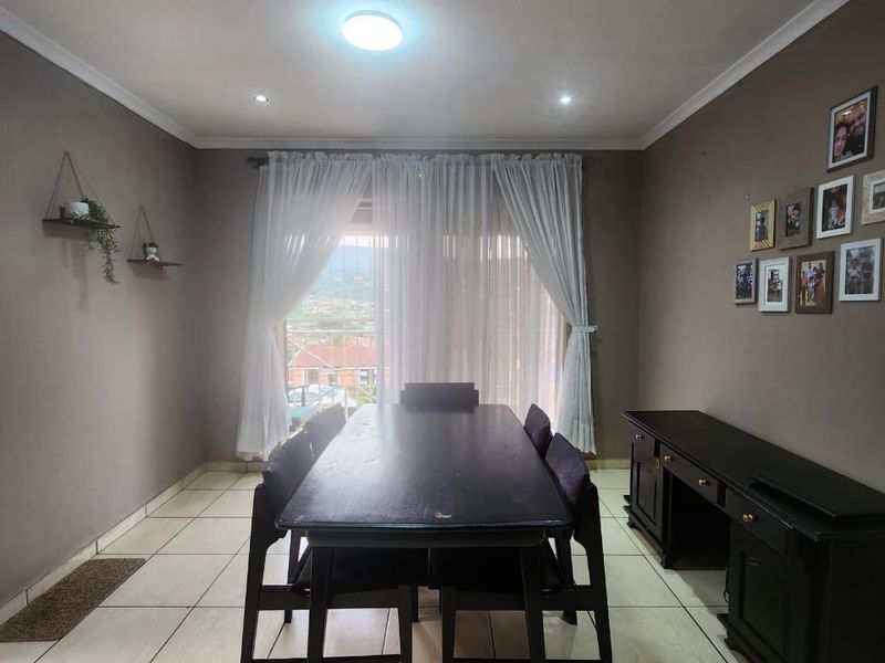 Northdale 4 bedroom house to Let - Photo 4