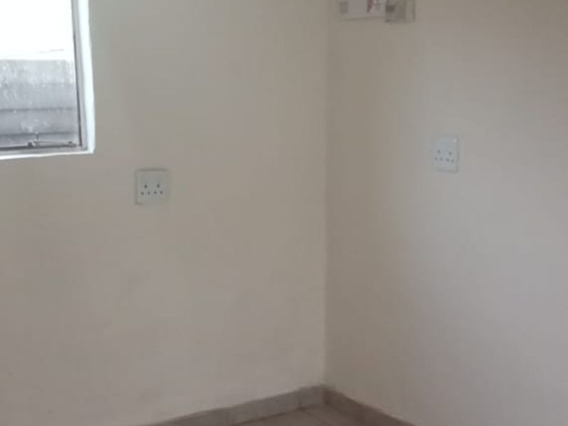 Apartment Rental Monthly In Potchefstroom - Photo 4