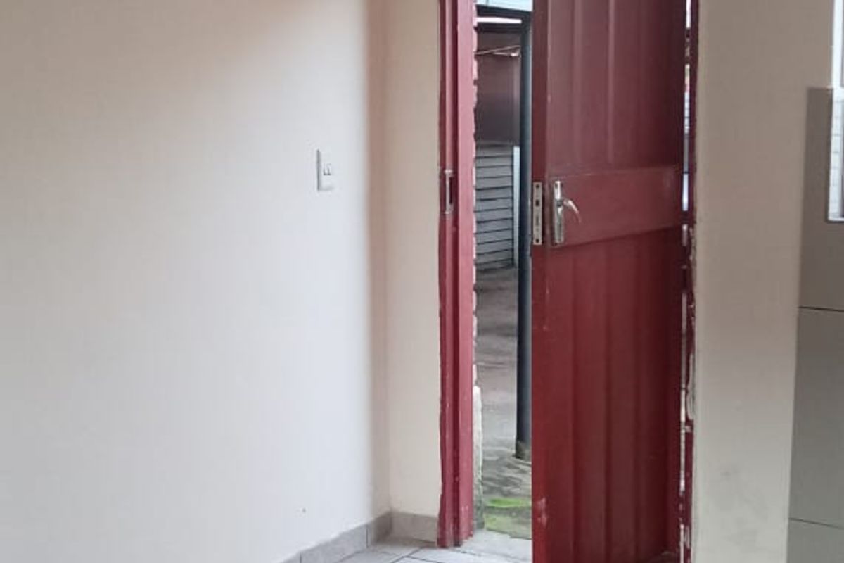 Apartment Rental Monthly In Potchefstroom - Photo 2